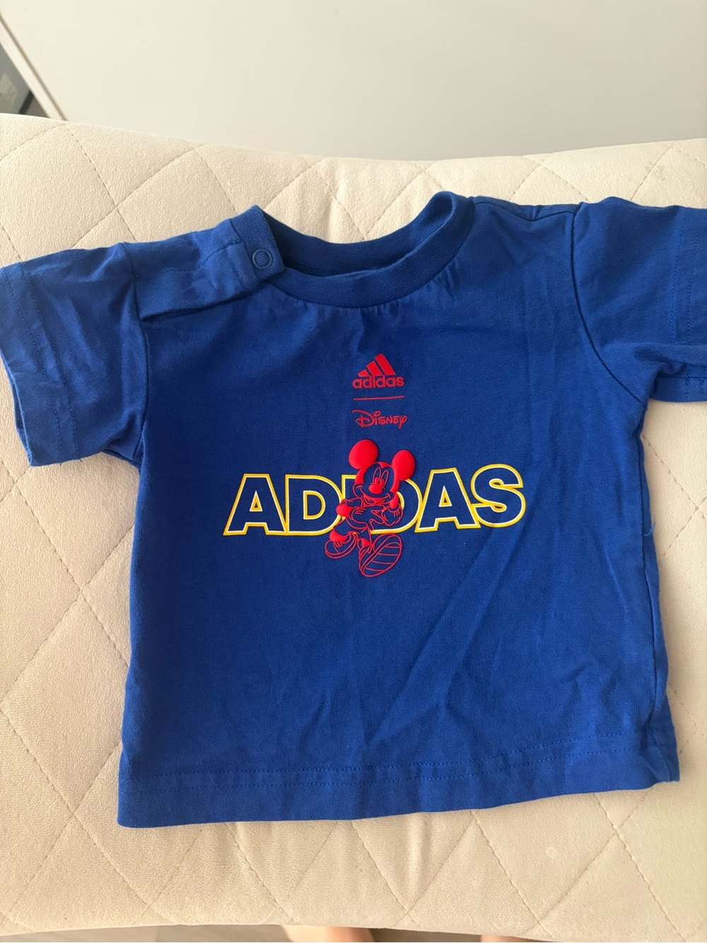 🐻 ADIDAS DISNEY TSHIRT BABY